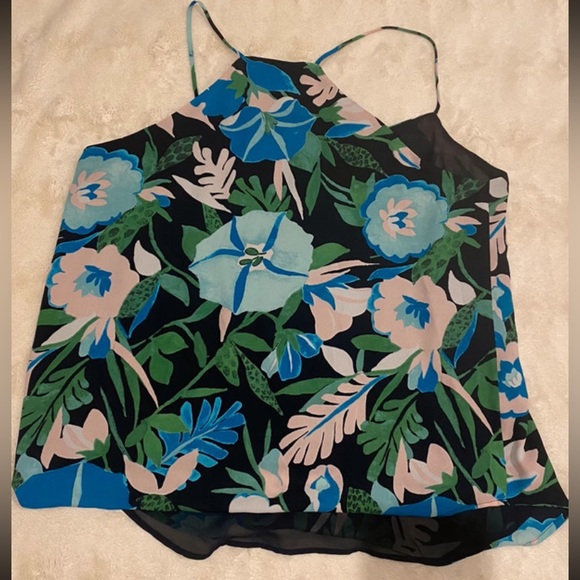 Floral top - Picture 2 of 5